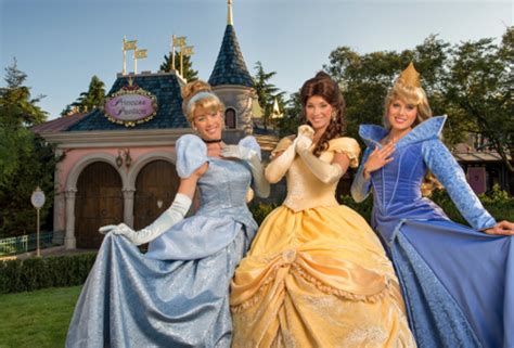 disney pavillon des princesses|Les Princesses Disney à Disneyland Paris